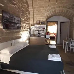 Lullaby , Bari Italia